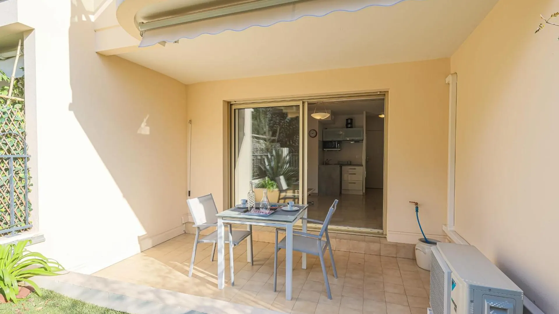 Central Terrace Garage & Ac Cannes Apartment